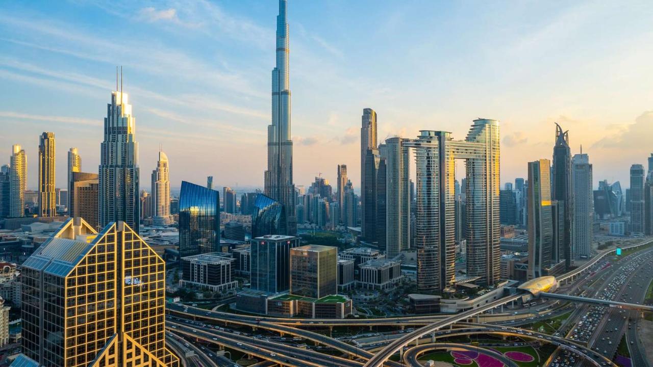 أحد فنادق دبي مطلة على برج خليفة المميزَّة